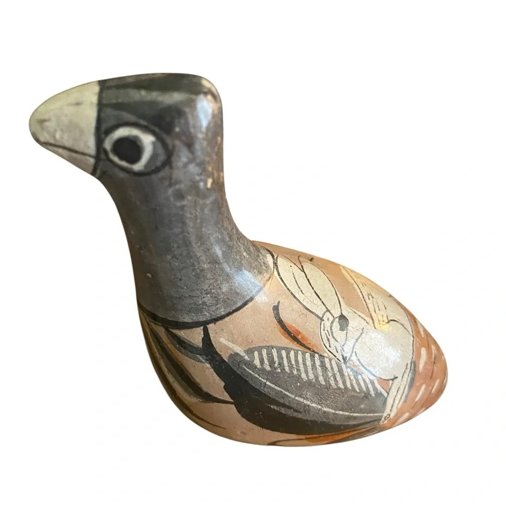 Vintage Tonala Mexican Pottery Folk Art Bird Figurine hare painted on back 3”